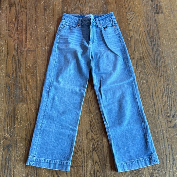 Paige Nellie culotte high rise wide leg jeans. Size 24 - Picture 3 of 6